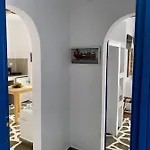 Angie's Páros