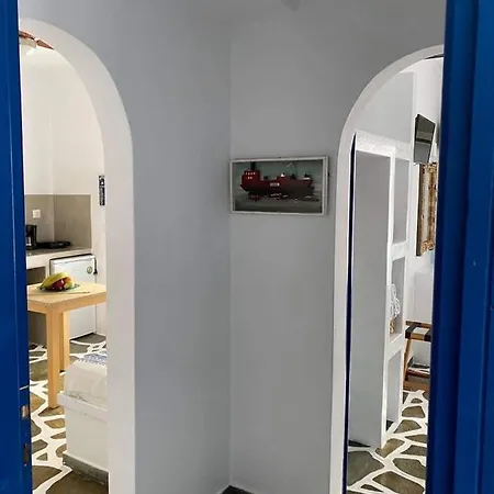 Angie's Parikia (Paros)