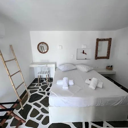 Angie's Apartment Parikia (Paros)