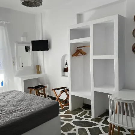 Angie's * Parikia (Paros)