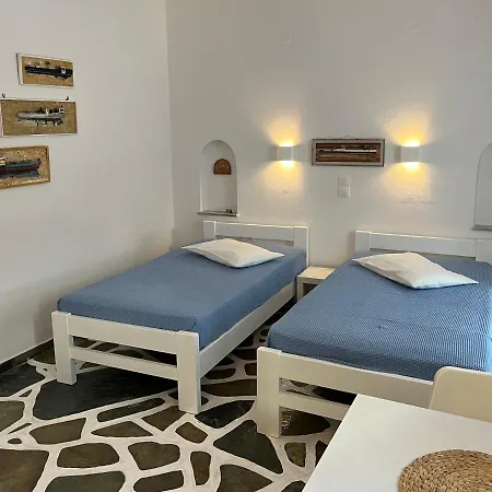 Angie's Apartamento Páros