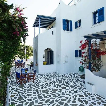 Angie's Parikia (Paros)