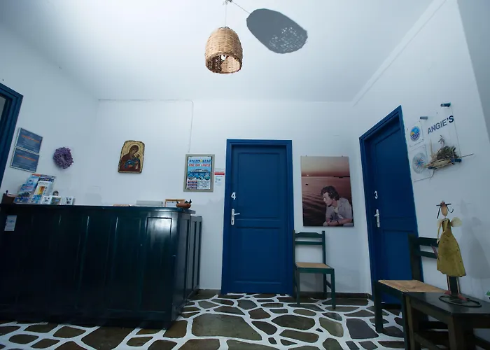 Appartement Angie's Páros